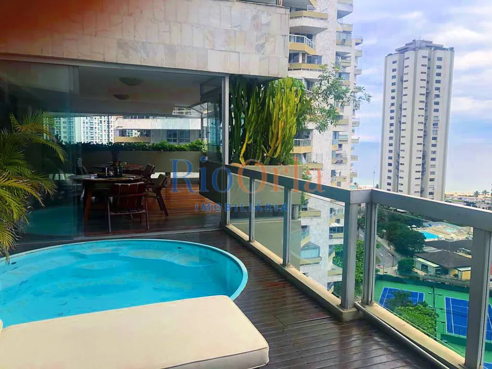 Apartamento, 3 quartos, 220 m² - Foto 1