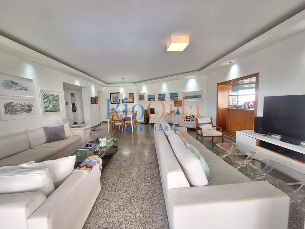 Apartamento, 3 quartos, 220 m² - Foto 4