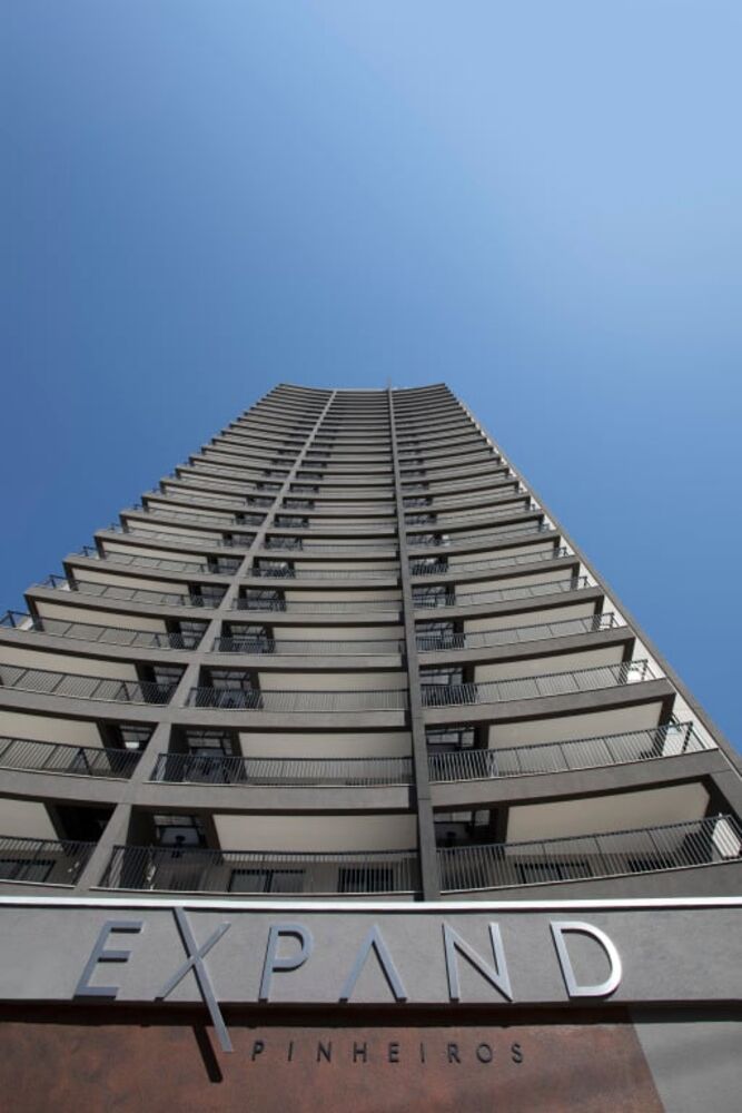 Apartamento à venda com 2 quartos, 74m² - Foto 1