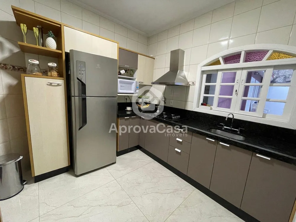 Sobrado, 3 quartos, 210 m² - Foto 4