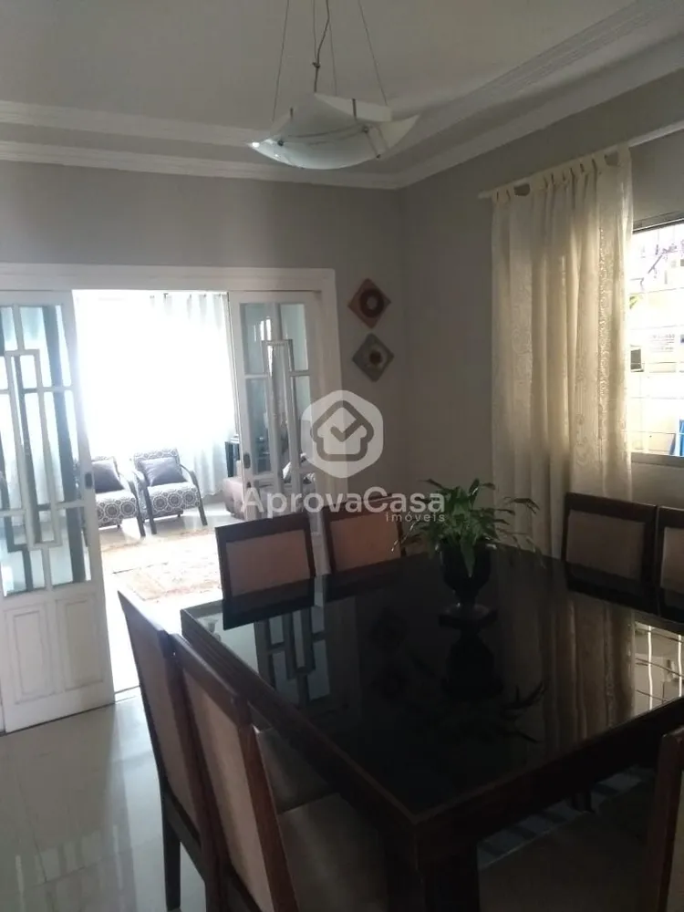 Casa, 3 quartos, 280 m² - Foto 9