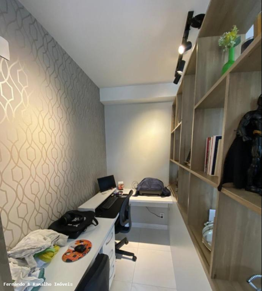 Apartamento à venda com 2 quartos, 78m² - Foto 2