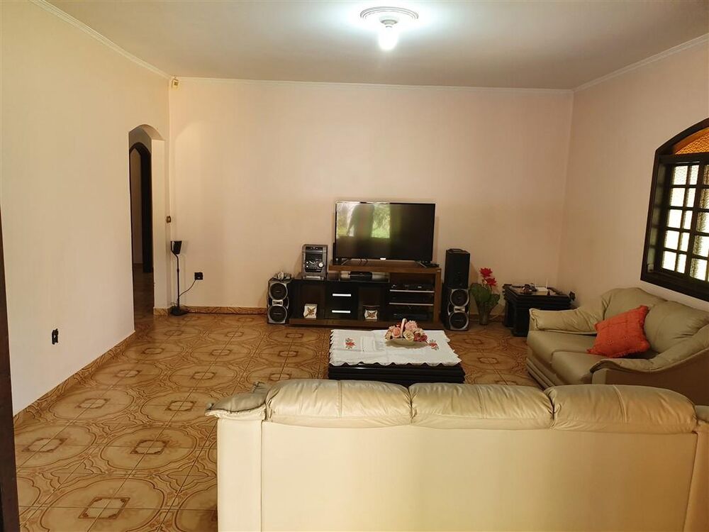 Chácara, 4 quartos, 7000 m² - Foto 7