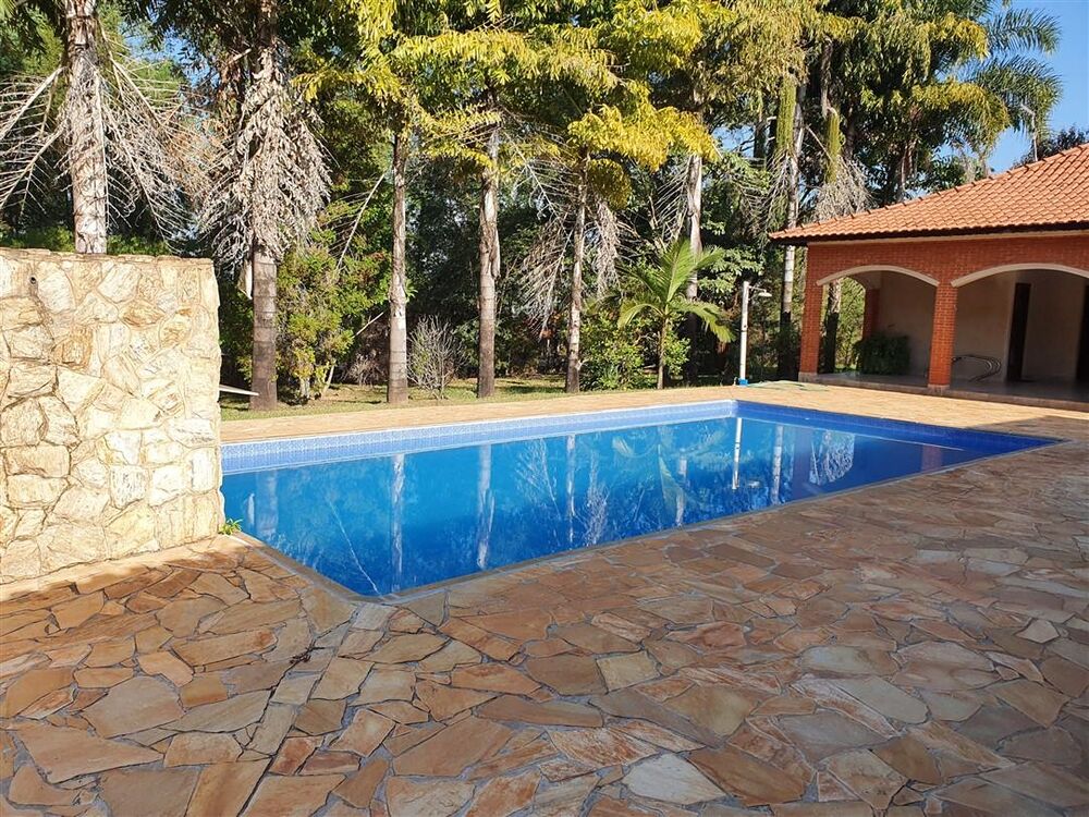 Chácara, 4 quartos, 7000 m² - Foto 1