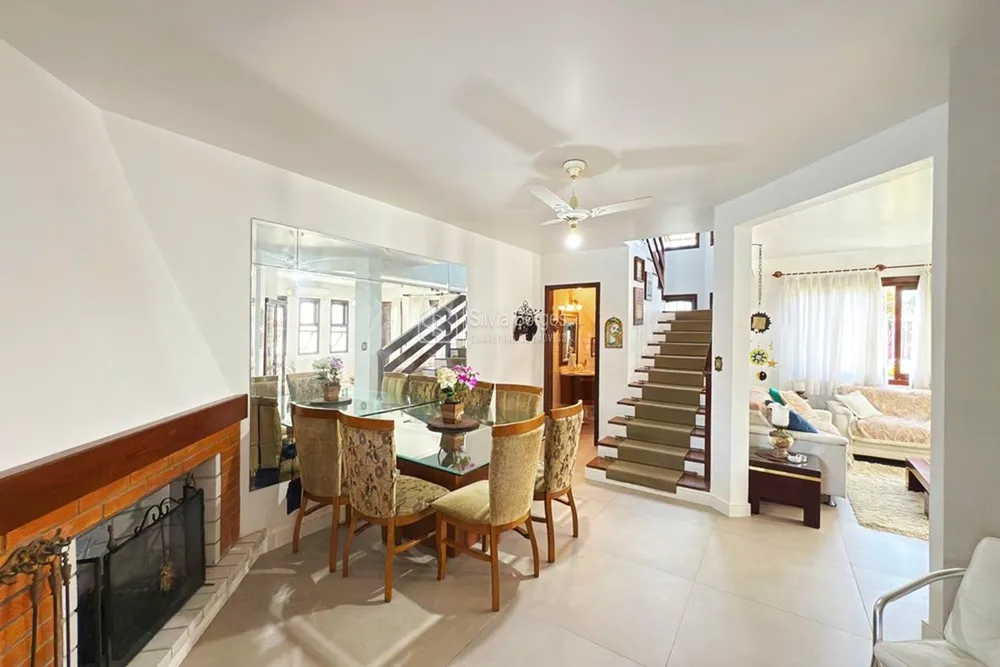 Sobrado, 4 quartos, 280 m² - Foto 2
