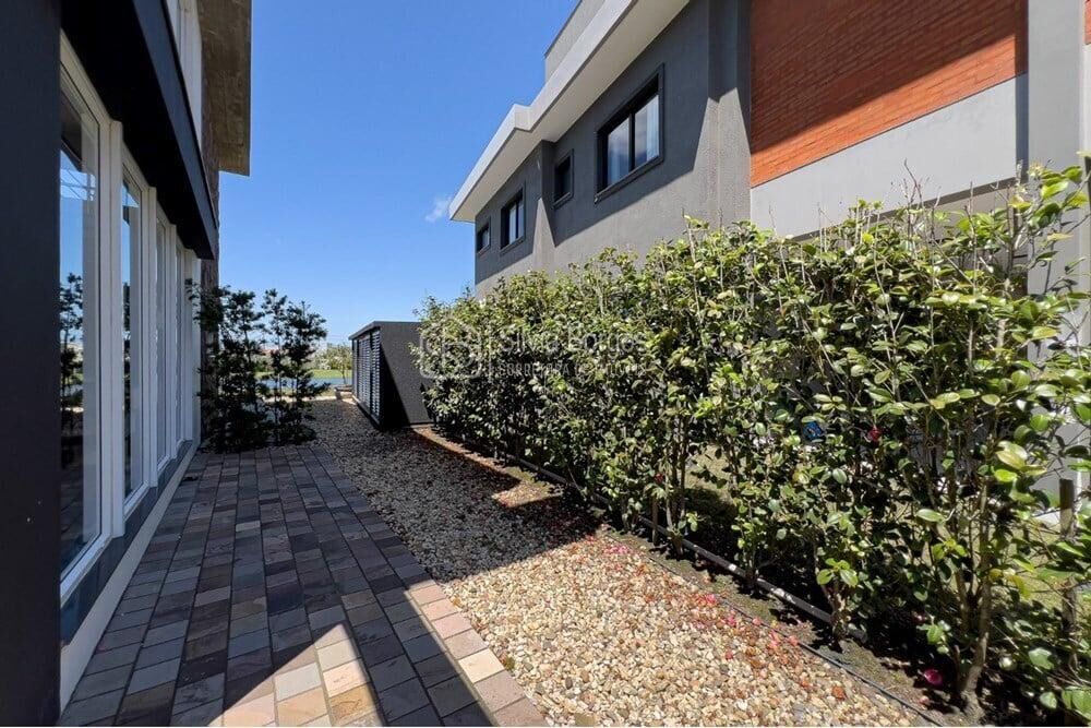 Casa, 4 quartos, 267 m² - Foto 3