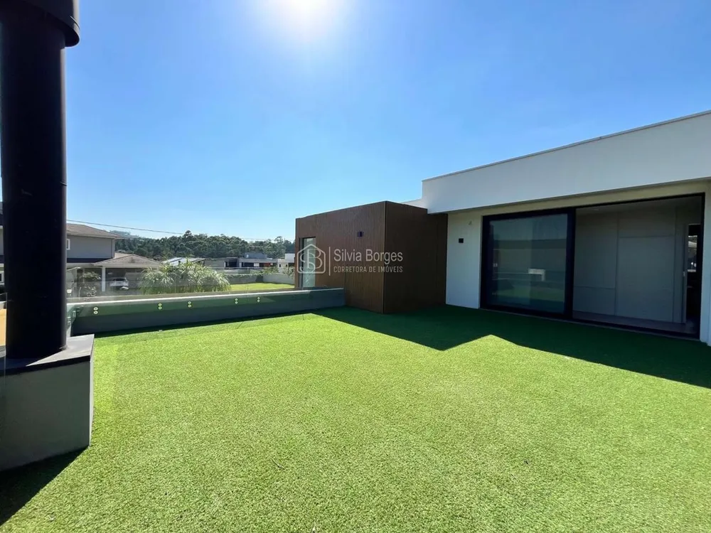 Sobrado, 4 quartos, 350 m² - Foto 1