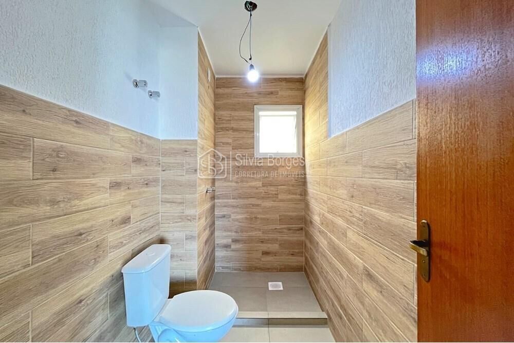 Sobrado à venda com 3 quartos, 230m² - Foto 2