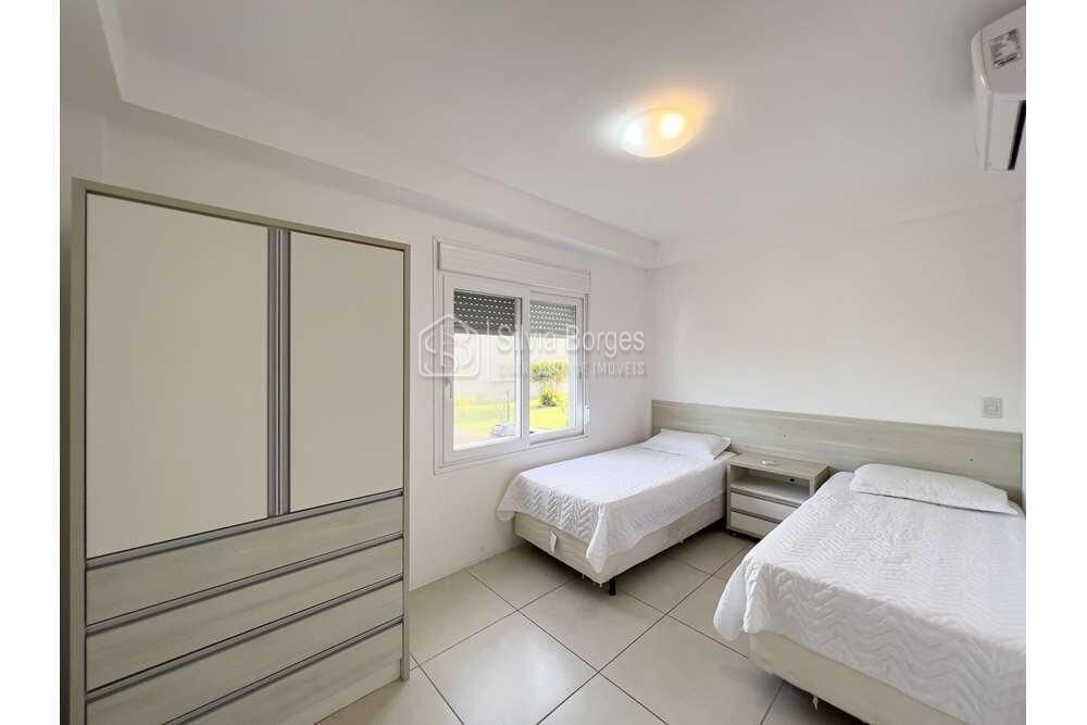 Casa, 4 quartos, 267 m² - Foto 1