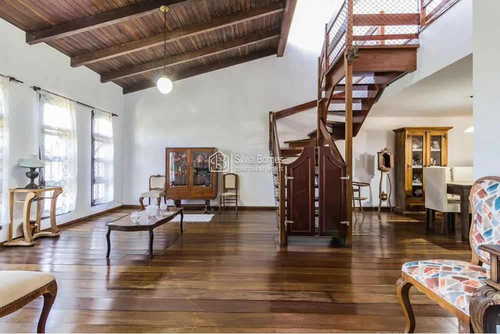 Casa, 3 quartos, 235 m² - Foto 3