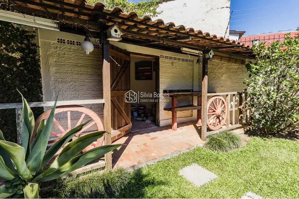 Casa, 3 quartos, 235 m² - Foto 12