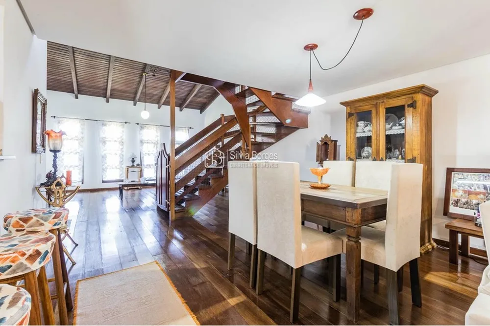 Casa, 3 quartos, 235 m² - Foto 4