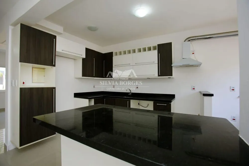 Sobrado, 3 quartos, 239 m² - Foto 4