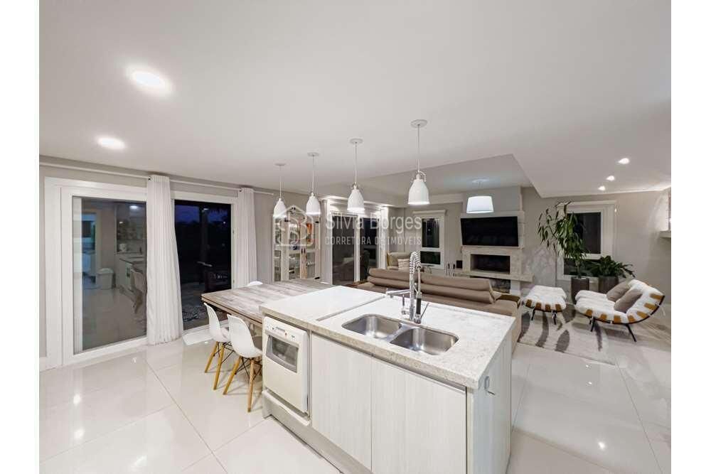 Casa, 3 quartos, 201 m² - Foto 3