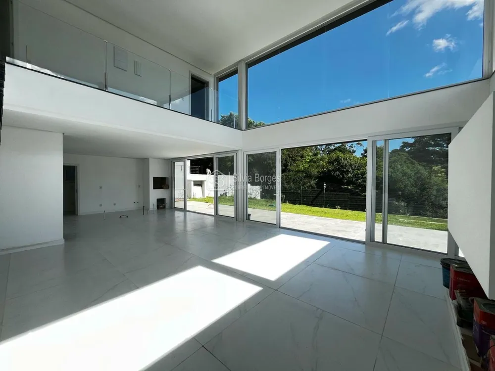 Sobrado, 4 quartos, 250 m² - Foto 1