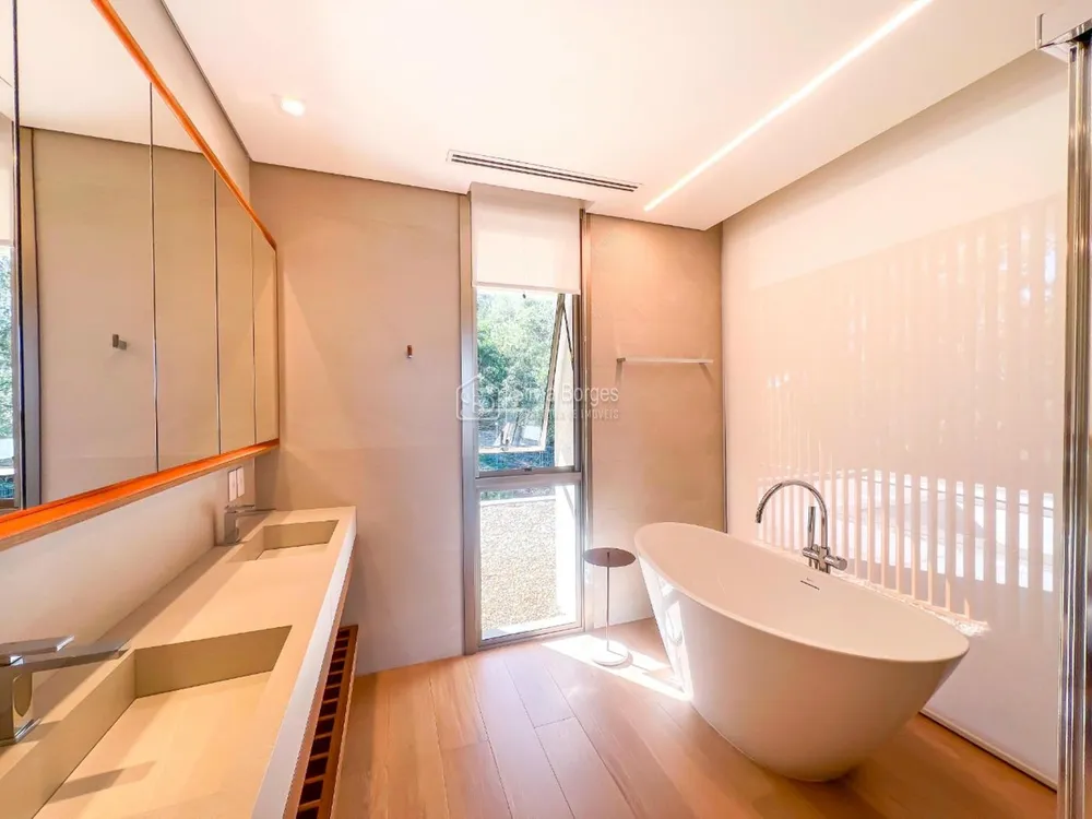 Sobrado, 4 quartos, 585 m² - Foto 7