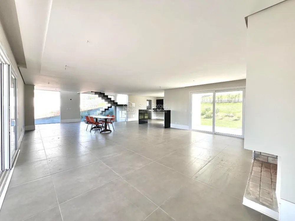 Sobrado, 4 quartos, 375 m² - Foto 4
