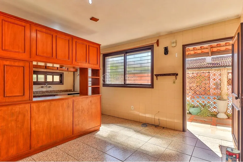 Sobrado, 3 quartos, 248 m² - Foto 4