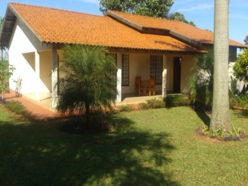 Chácara, 3 quartos, 6562 m² - Foto 1