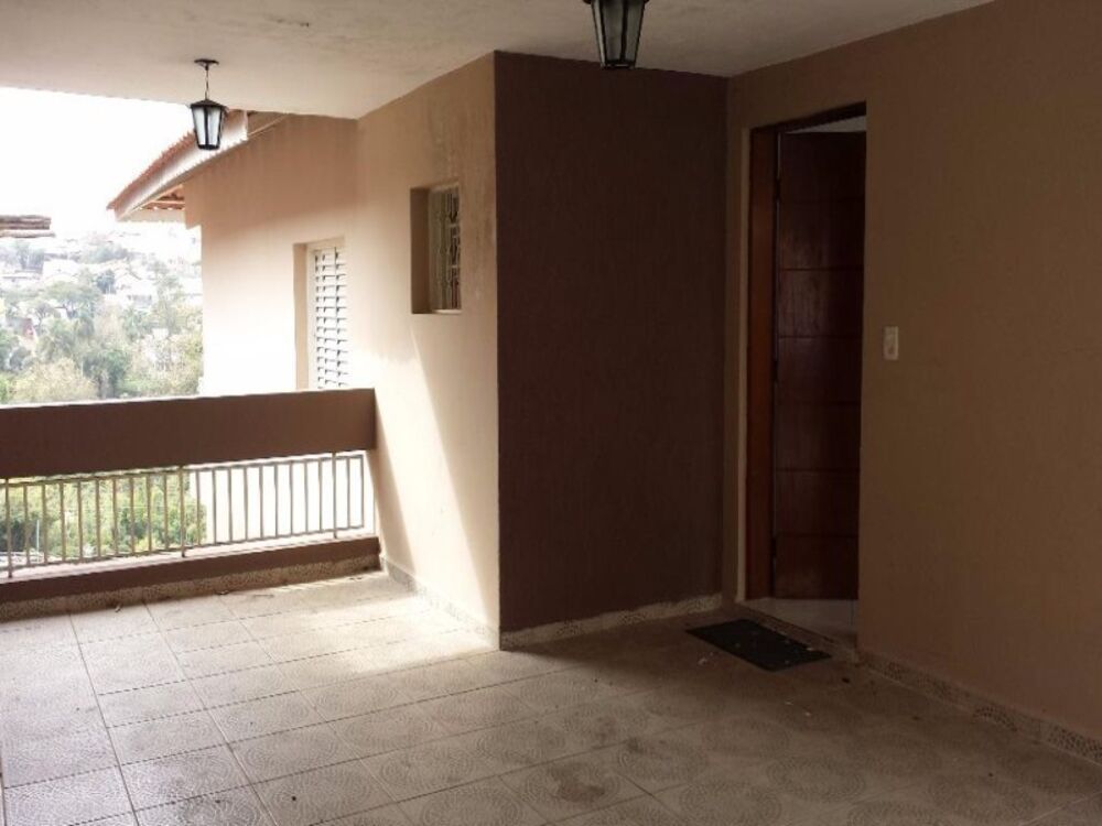 Casa à venda com 3 quartos, 250m² - Foto 8