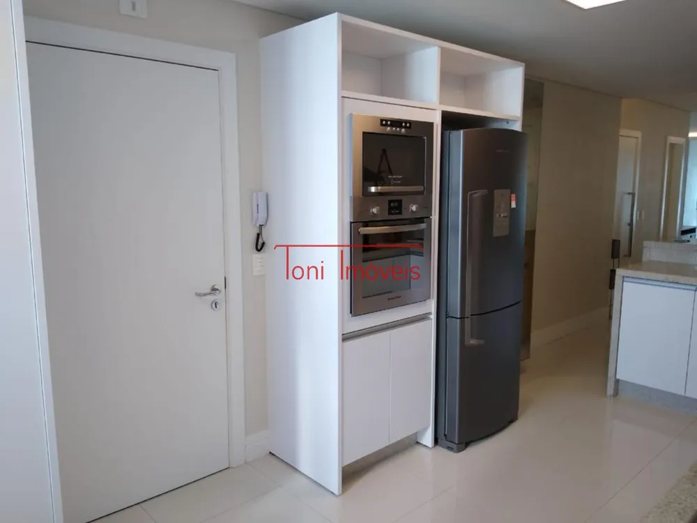 Apartamento, 3 quartos, 151 m² - Foto 1
