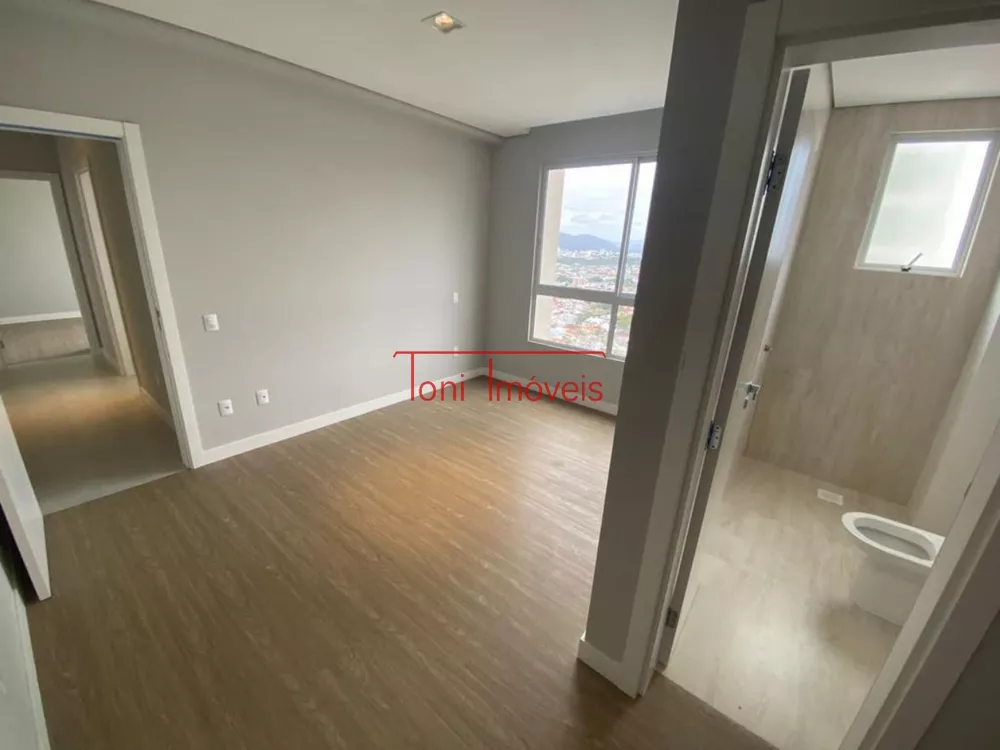 Apartamento à venda com 4 quartos, 143m² - Foto 7