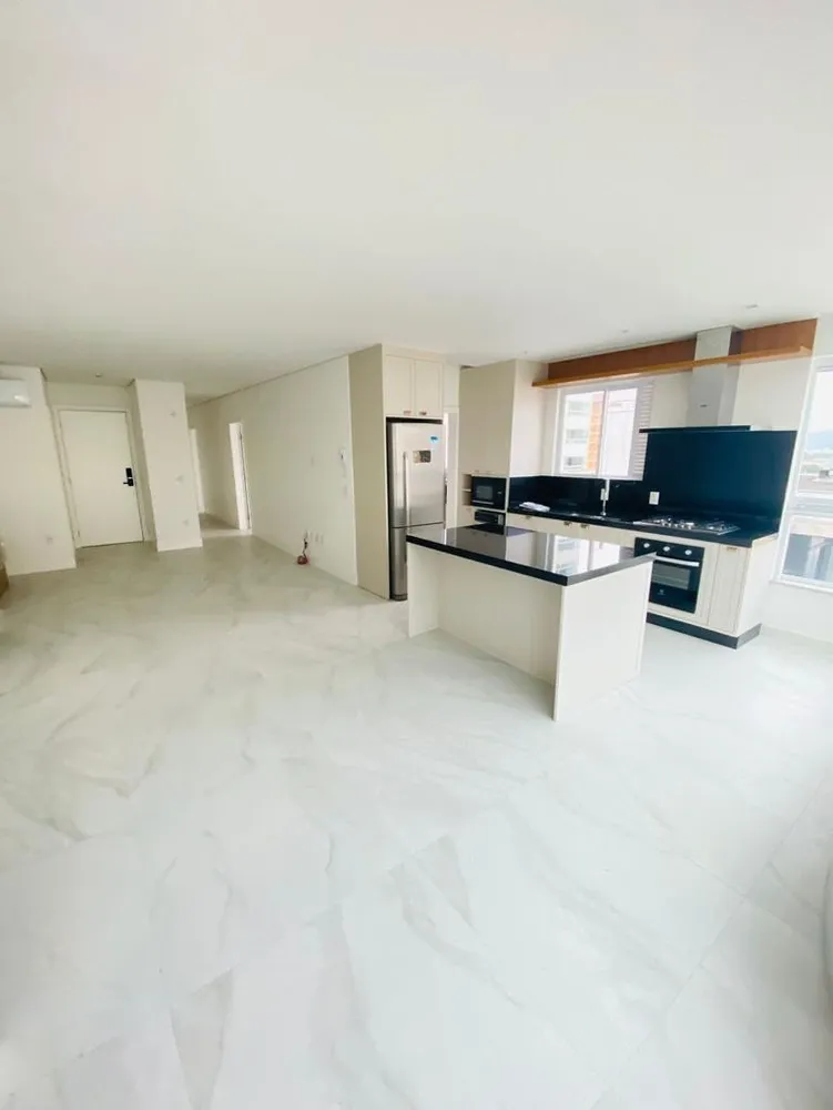 Apartamento, 3 quartos, 120 m² - Foto 2