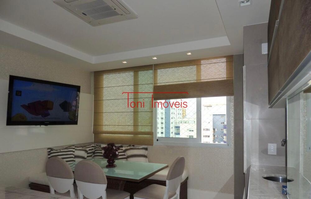 Apartamento, 4 quartos, 272 m² - Foto 2