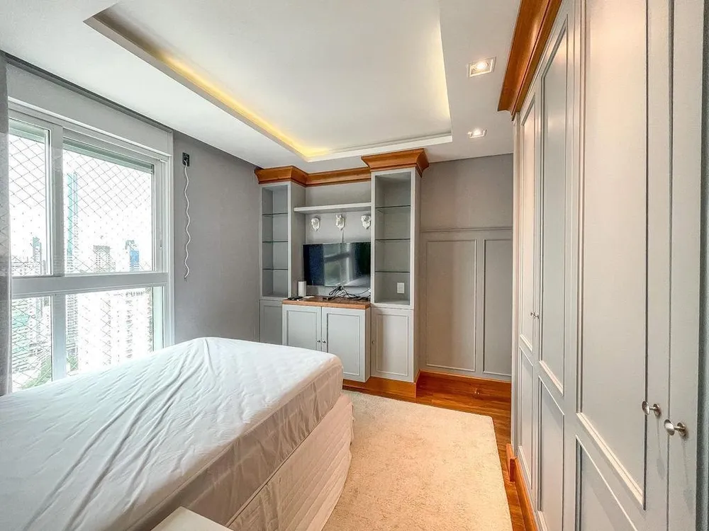 Cobertura, 3 quartos, 251 m² - Foto 12