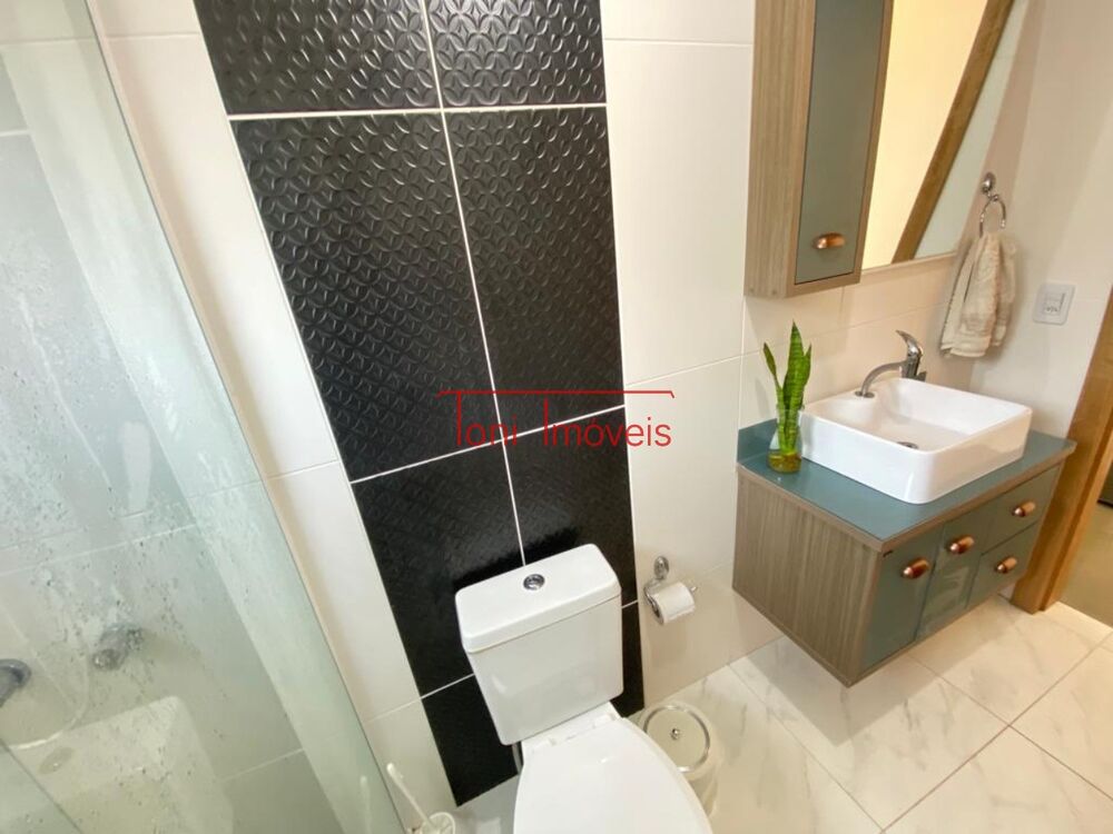 Casa, 3 quartos, 329 m² - Foto 1