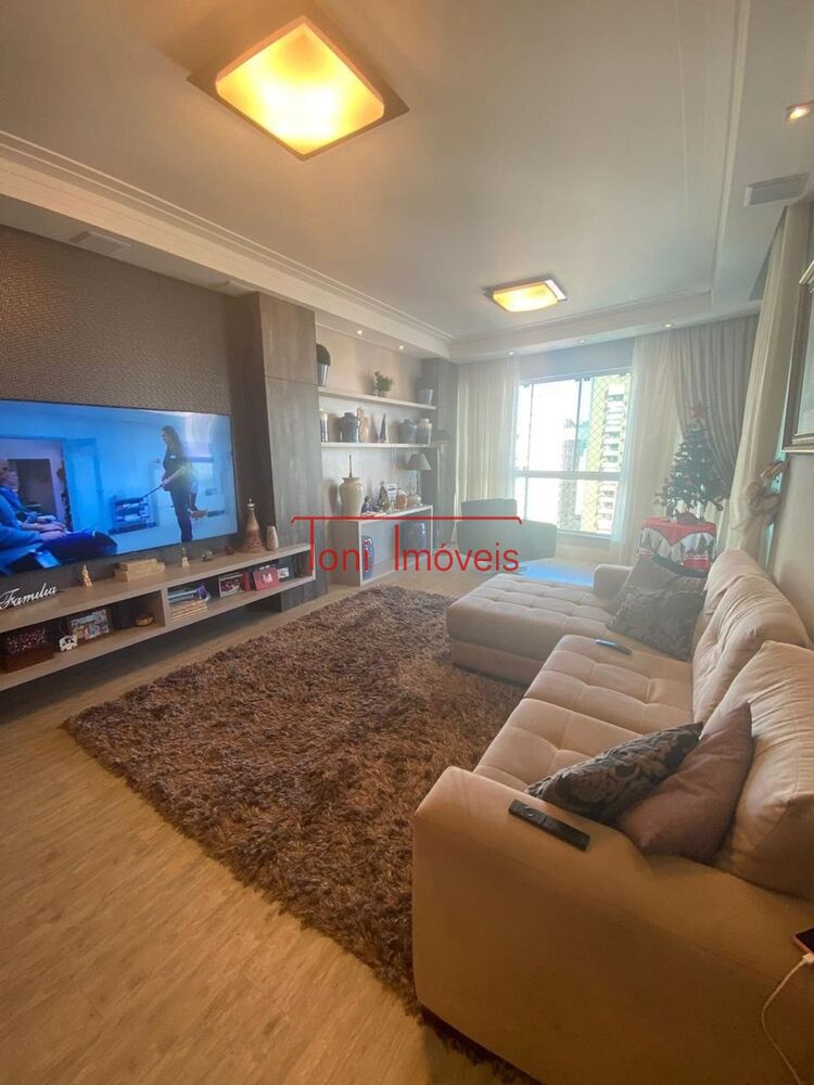 Apartamento, 3 quartos, 140 m² - Foto 1