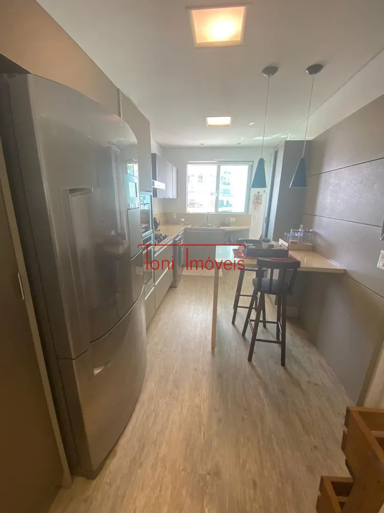 Apartamento, 3 quartos, 140 m² - Foto 12