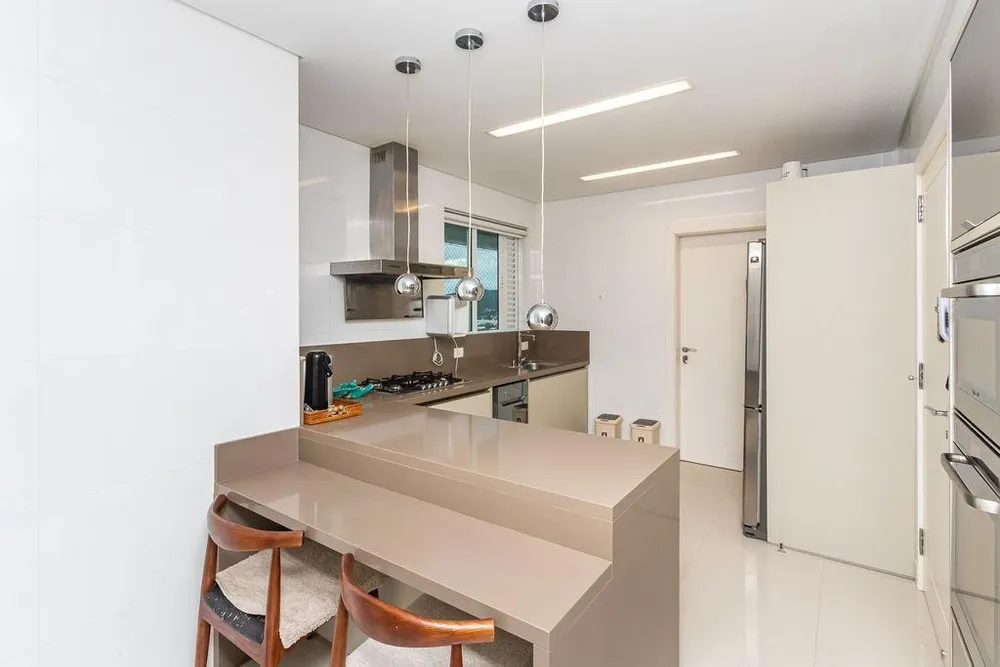Apartamento, 3 quartos, 185 m² - Foto 9