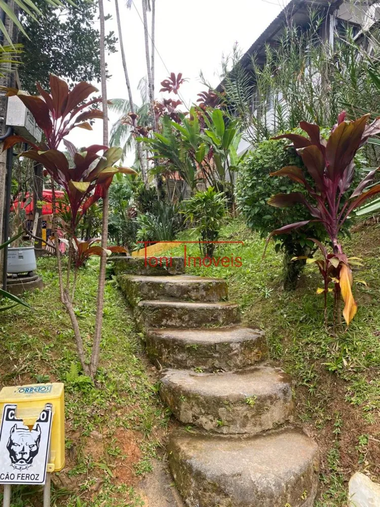 Casa, 4 quartos, 320 m² - Foto 1