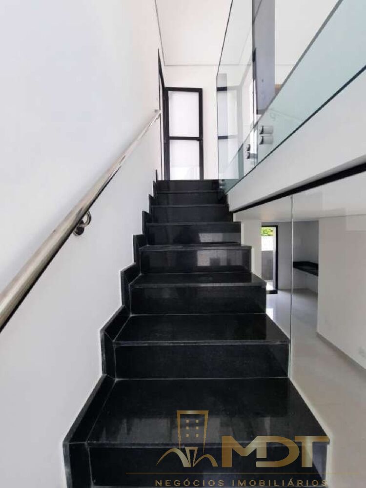 Cobertura, 4 quartos, 157 m² - Foto 8