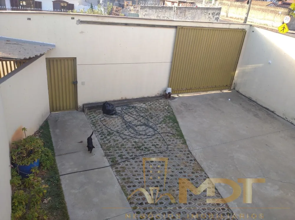 Casa, 4 quartos, 300 m² - Foto 2