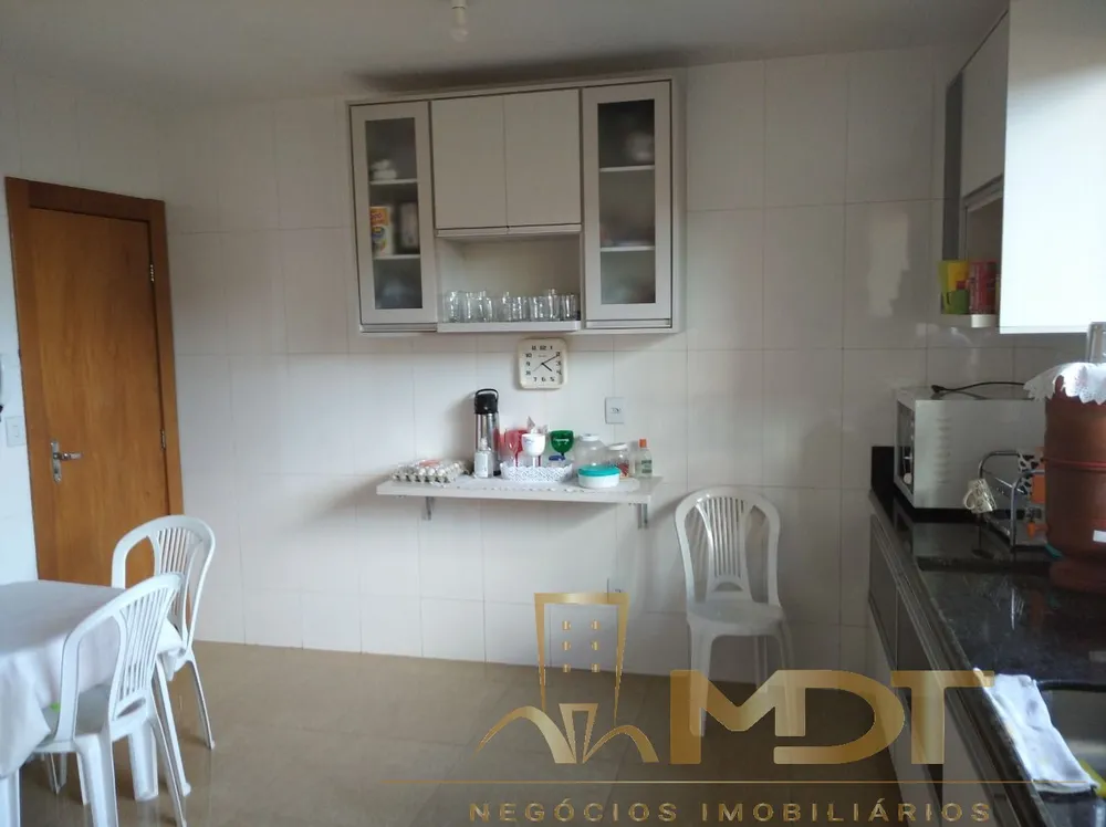 Casa, 4 quartos, 300 m² - Foto 4