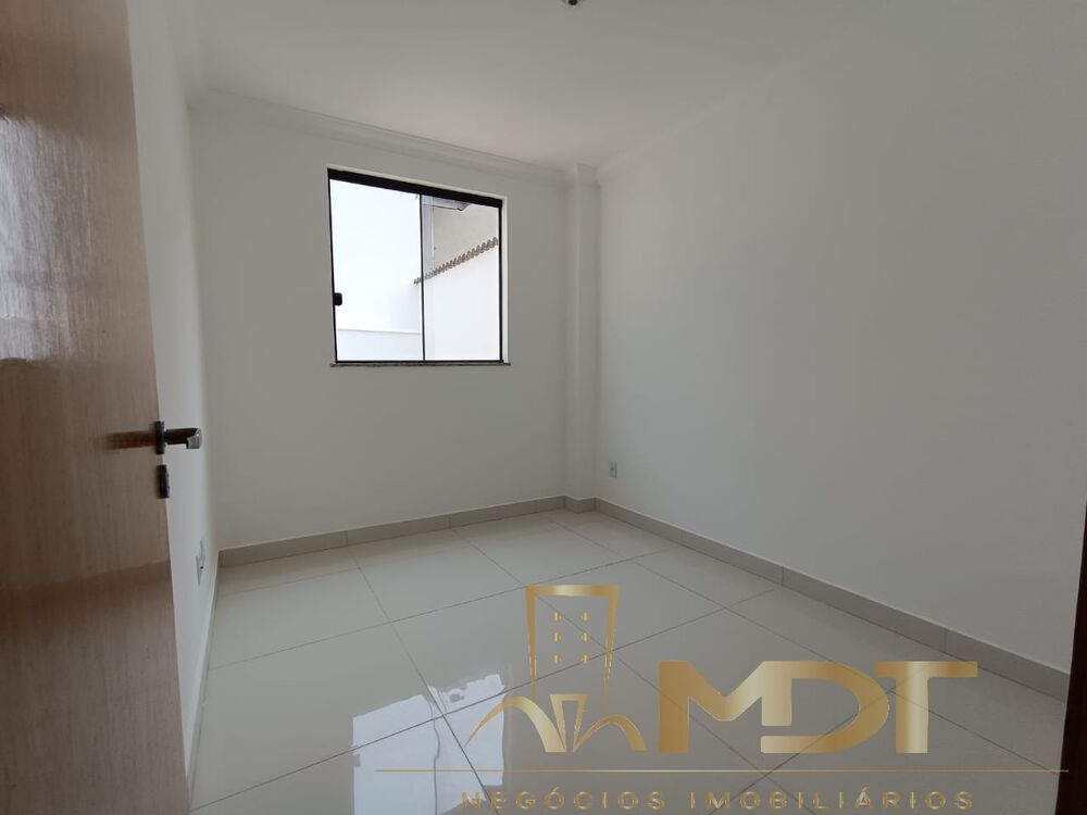 Casa, 2 quartos, 67 m² - Foto 1