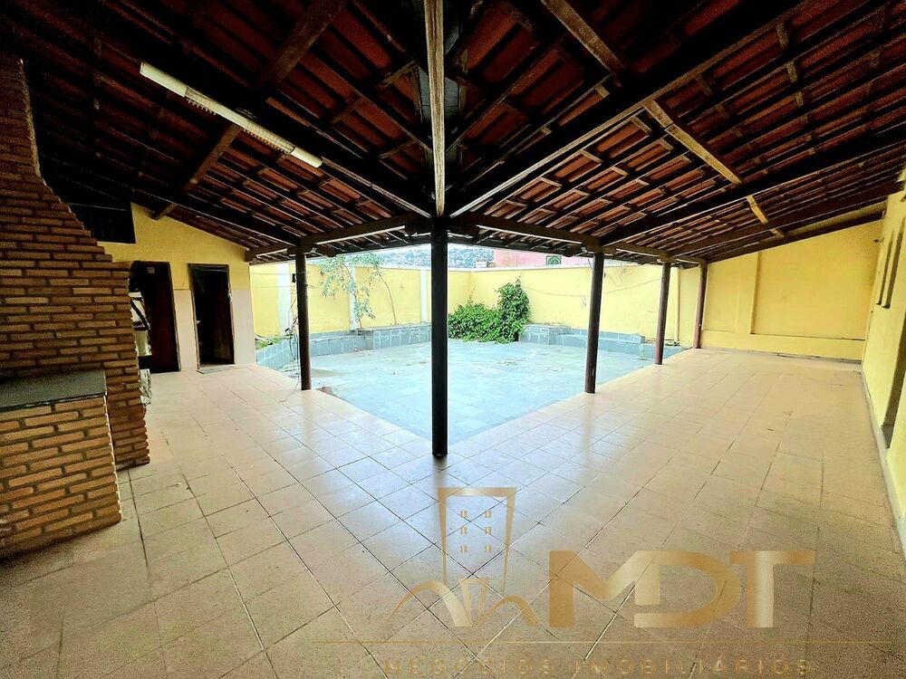 Casa, 7 quartos, 549 m² - Foto 1