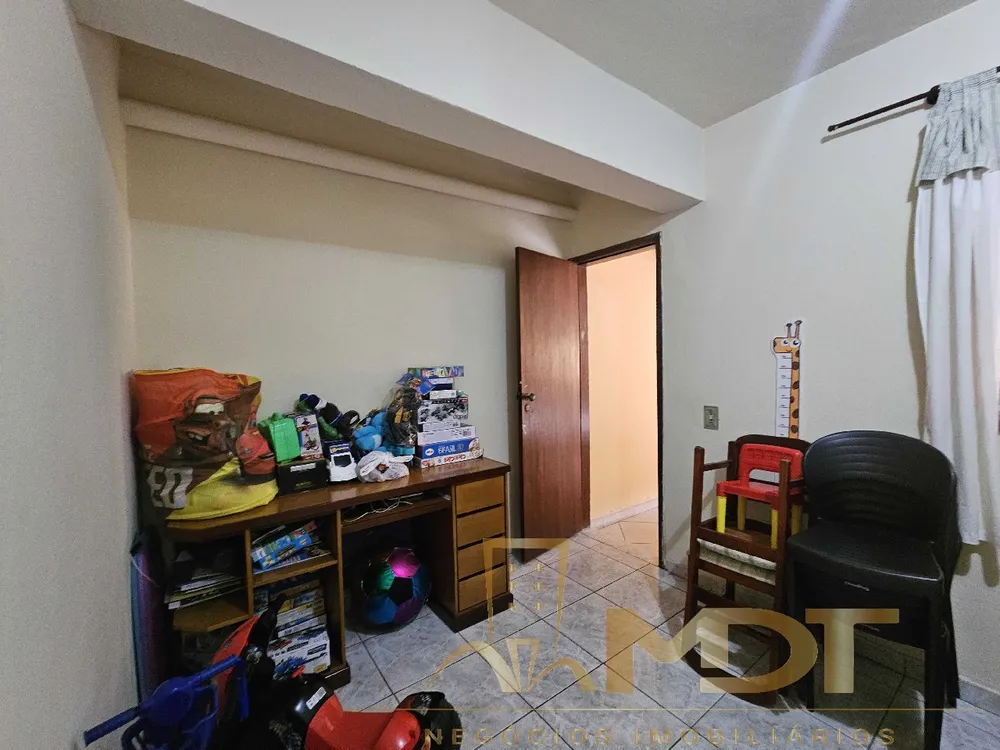 Casa, 4 quartos, 145 m² - Foto 4