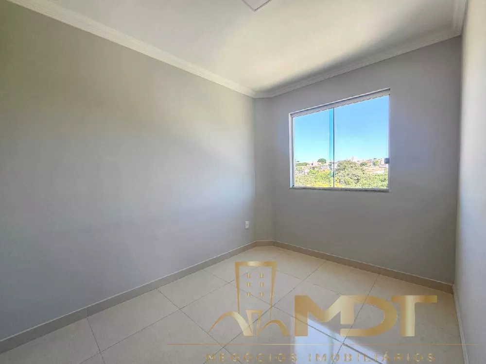 Apartamento à venda com 2 quartos, 47m² - Foto 4