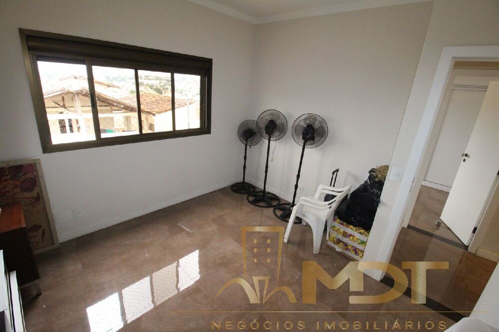 Casa, 5 quartos, 220 m² - Foto 12
