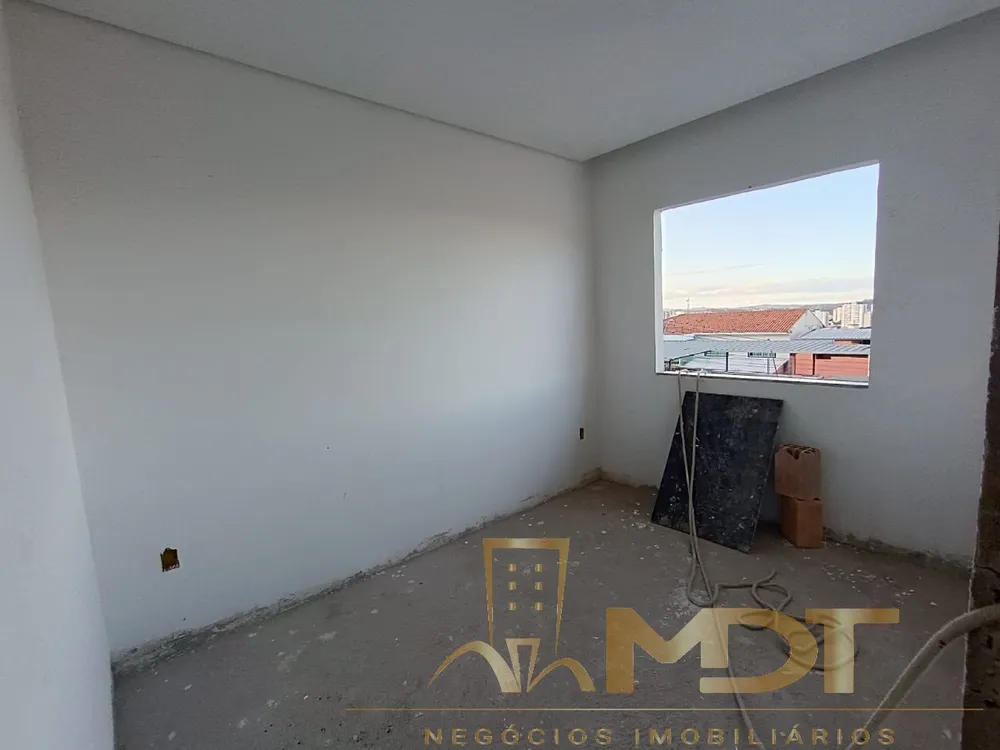 Casa, 7 quartos, 300 m² - Foto 8
