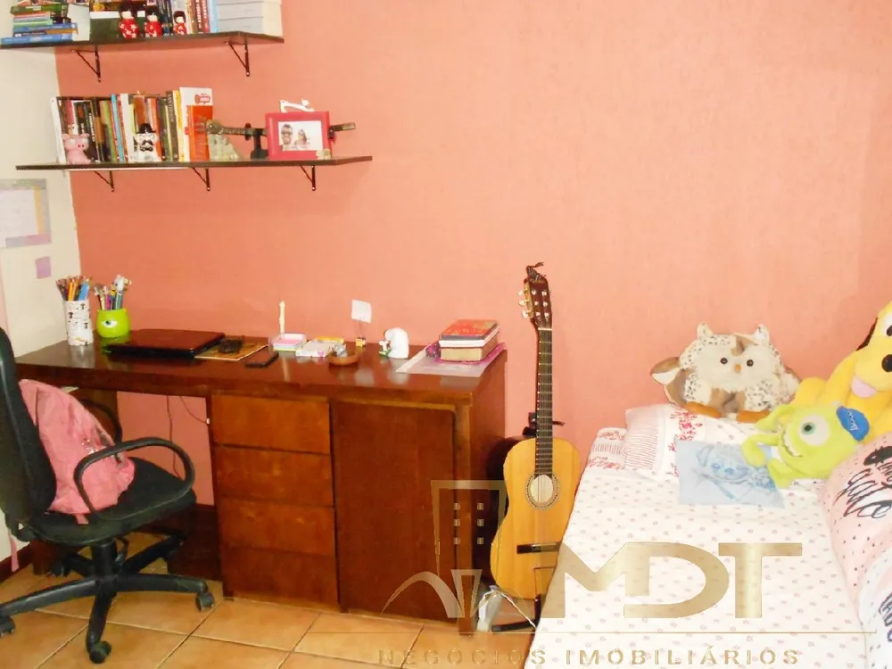 Casa, 3 quartos, 293 m² - Foto 2