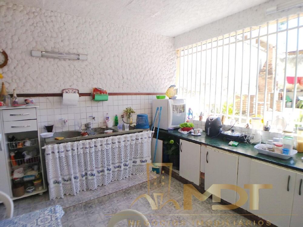 Casa, 5 quartos, 300 m² - Foto 4