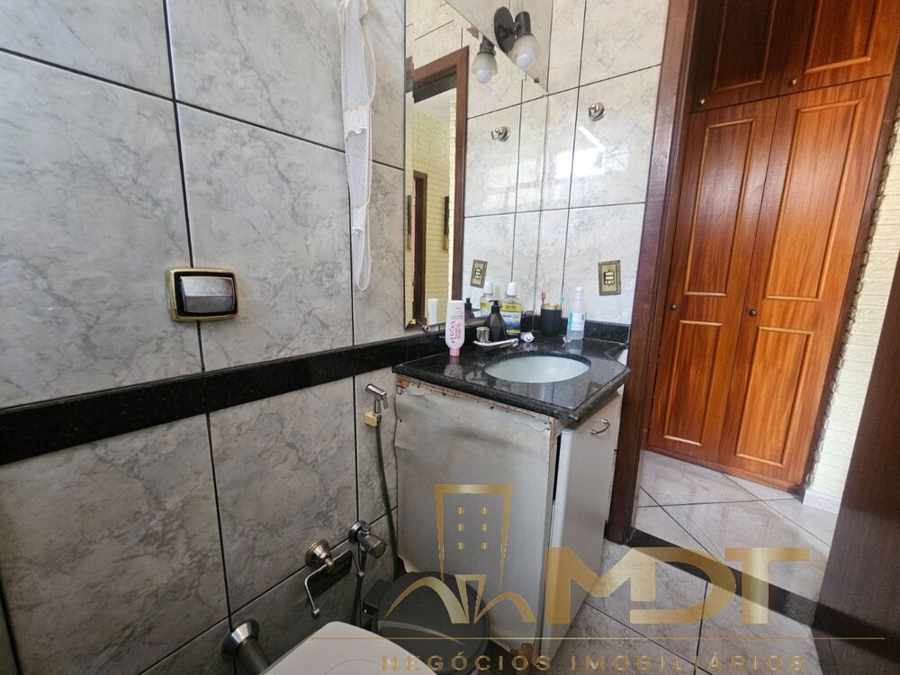 Casa, 4 quartos, 260 m² - Foto 14