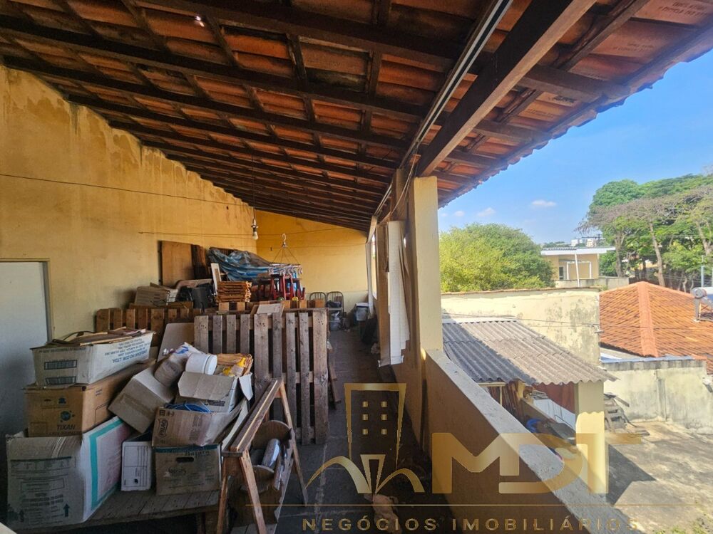 Casa, 4 quartos, 260 m² - Foto 3