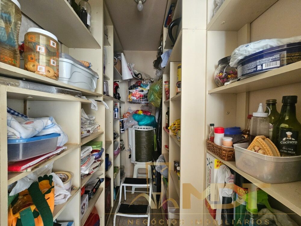 Casa, 4 quartos, 260 m² - Foto 9