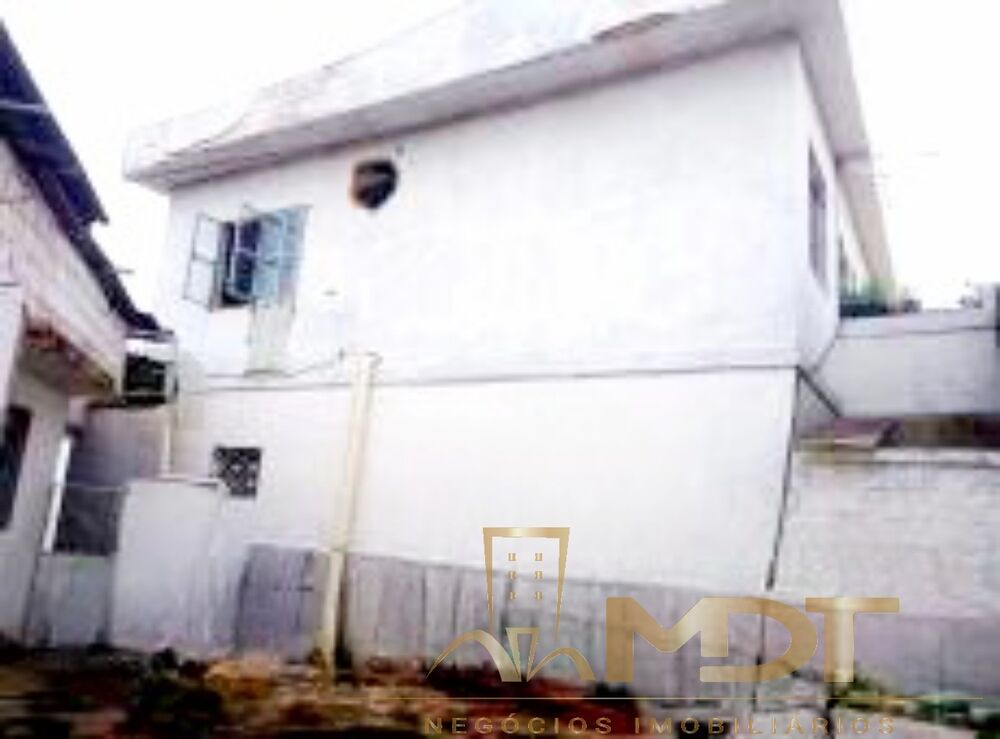 Casa, 6 quartos, 180 m² - Foto 5