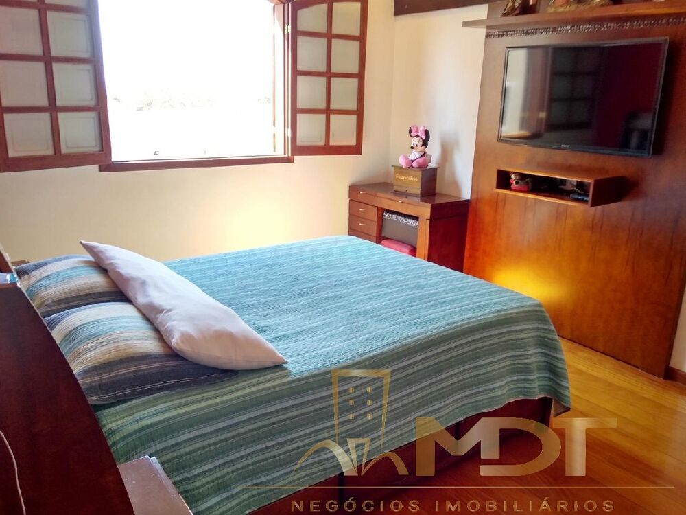 Casa, 4 quartos, 463 m² - Foto 2